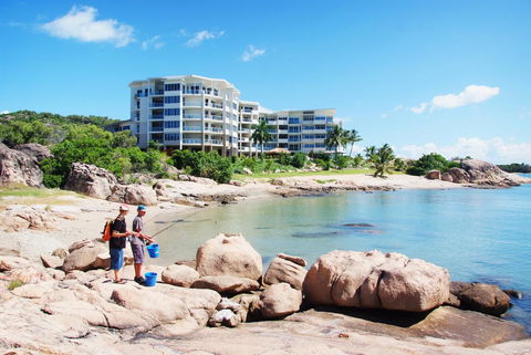 Coral Cove Apartments - VIC Tourism 1