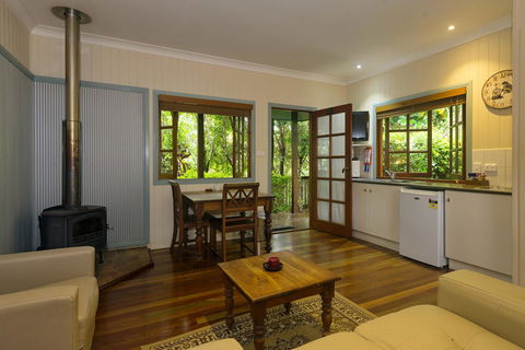 Allumbah Pocket Cottages - VIC Tourism 27