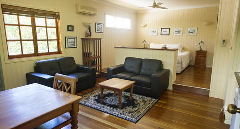 Allumbah Pocket Cottages - VIC Tourism 26