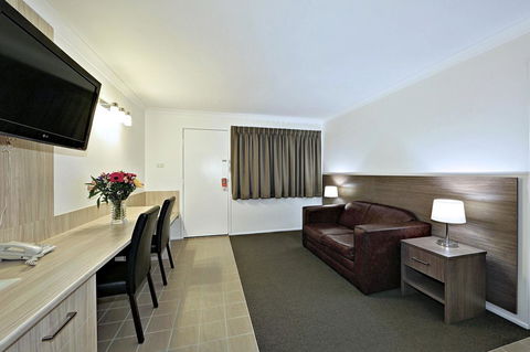 Smart Motels Bert Hinkler - VIC Tourism 30