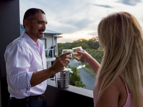 La Vida On Anzac - VIC Tourism 22