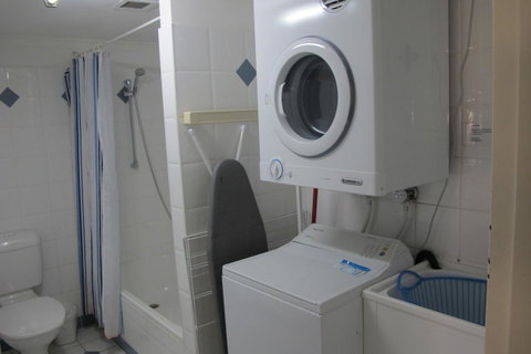 Grangewood Court Apartments - VIC Tourism 26