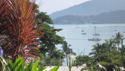 Waterview Airlie Beach - VIC Tourism 34