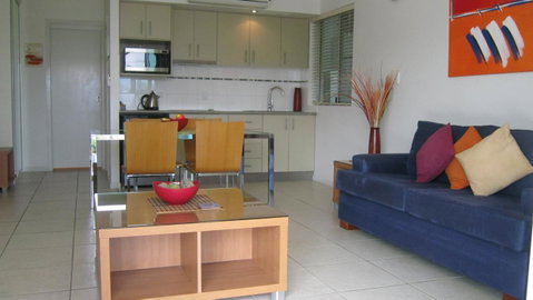 Waterview Airlie Beach - VIC Tourism 13