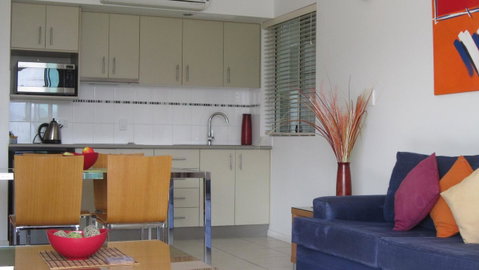 Waterview Airlie Beach - VIC Tourism 9