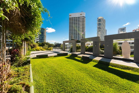 Peppers Broadbeach - VIC Tourism 1