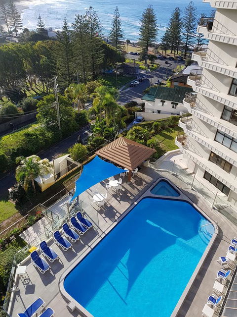 Gemini Court Holiday Apartments - VIC Tourism 32