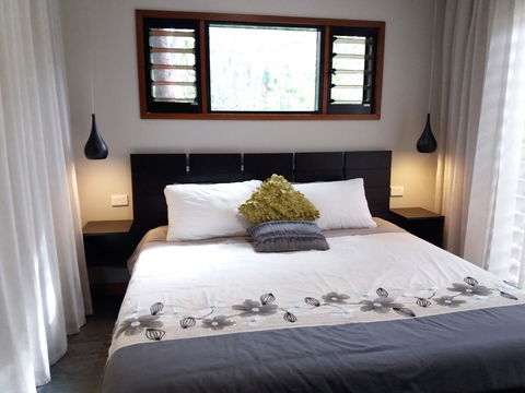 Forest Lodge: Little Villa - VIC Tourism 5