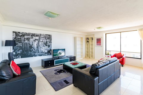 Burgess @ Kings Beach Apartments - VIC Tourism 11