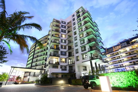 Neptune Resort - VIC Tourism 0