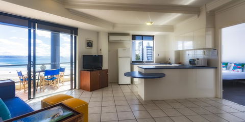 Komune Resort And Beach Club Greenmount Beach - VIC Tourism 38