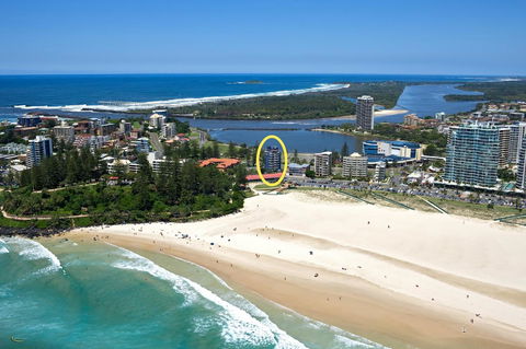 Komune Resort And Beach Club Greenmount Beach - VIC Tourism 0