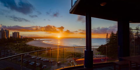 Komune Resort And Beach Club Greenmount Beach - VIC Tourism 10