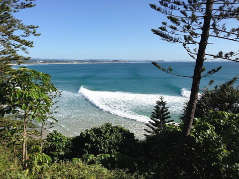 Komune Resort And Beach Club Greenmount Beach - VIC Tourism 21