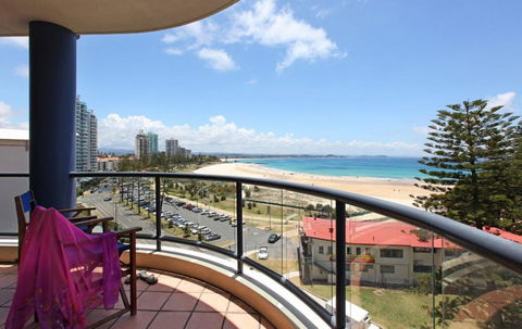 Komune Resort And Beach Club Greenmount Beach - VIC Tourism 9