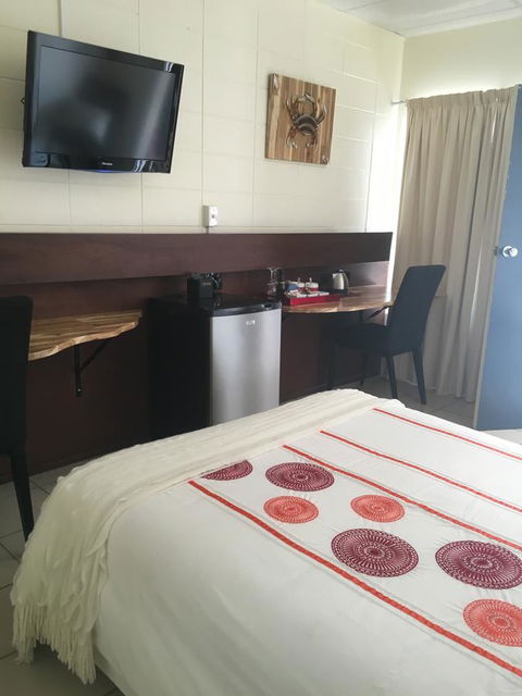 Black Marlin Motel - VIC Tourism 24