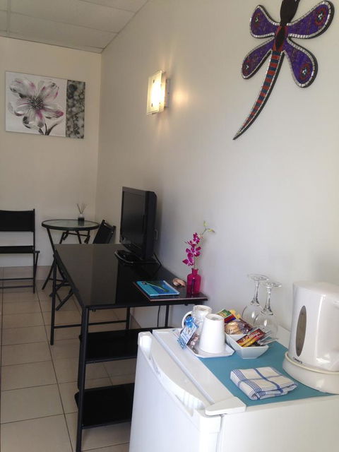 Black Marlin Motel - VIC Tourism 9