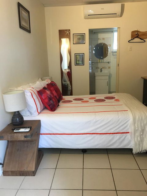 Black Marlin Motel - VIC Tourism 15