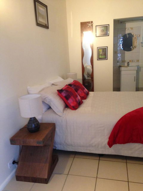 Black Marlin Motel - VIC Tourism 10