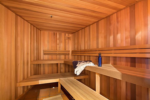 ULTIQA Burleigh Mediterranean Resort - VIC Tourism 30