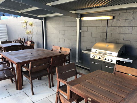 Northwind Beachfront Apartments - VIC Tourism 5