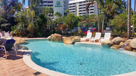 Cairns Queenslander Hotel & Apartments - VIC Tourism 30