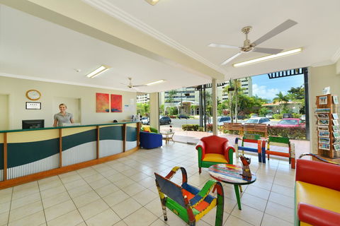 Cairns Queenslander Hotel & Apartments - VIC Tourism 5