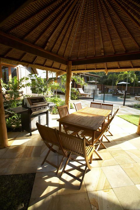Pure Magnetic Villa 4 - VIC Tourism 4