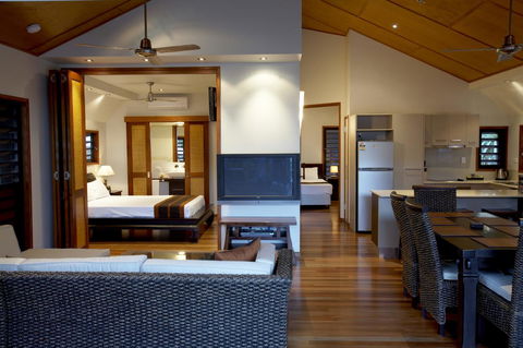 Pure Magnetic Villa 4 - VIC Tourism 2