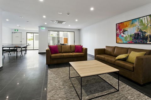 Arise Princess Regent Apartments - VIC Tourism 15