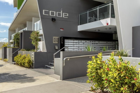 Code Apartments - VIC Tourism 14