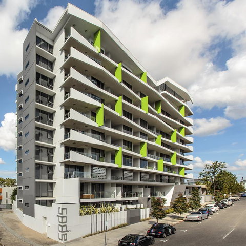 Code Apartments - VIC Tourism 8