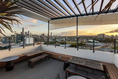 Code Apartments - VIC Tourism 16