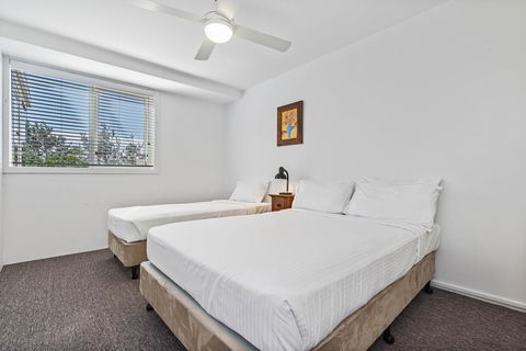 84 The Spit Holiday Apartments - VIC Tourism 1
