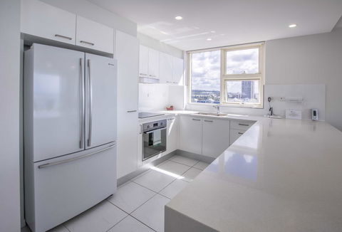 84 The Spit Holiday Apartments - VIC Tourism 7
