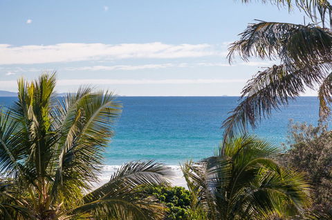 Cylinder Beach Mooloomba Unit 3 - VIC Tourism 13