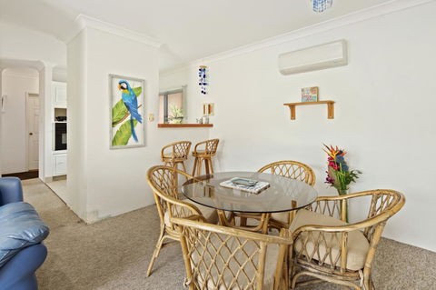 Location! 2BR Town View Unit In Centre Of Airlie. - VIC Tourism 7