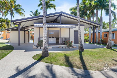 Tasman Holiday Parks - Airlie Beach - VIC Tourism 8