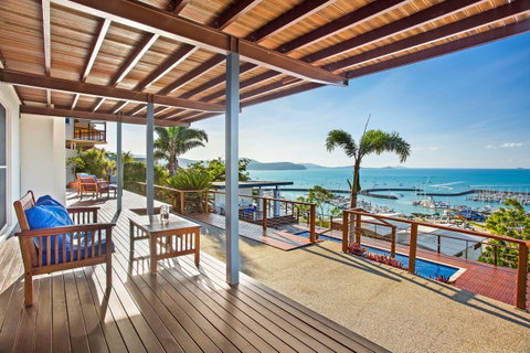 Nautilus On The Hill - Airlie Beach - VIC Tourism 32