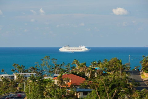 Nautilus On The Hill - Airlie Beach - VIC Tourism 20
