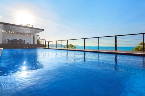 Nautilus On The Hill - Airlie Beach - VIC Tourism 31