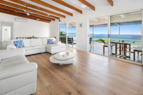 Nautilus On The Hill - Airlie Beach - VIC Tourism 14
