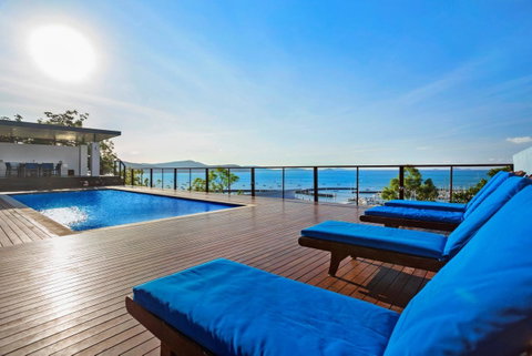 Nautilus On The Hill - Airlie Beach - VIC Tourism 30