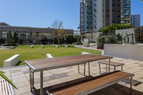 Oxygen Apartments - VIC Tourism 18