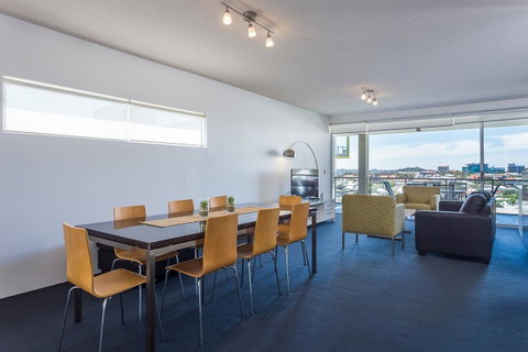 Oxygen Apartments - VIC Tourism 6