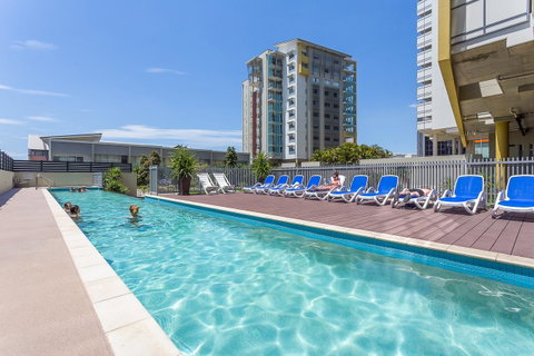 Oxygen Apartments - VIC Tourism 0
