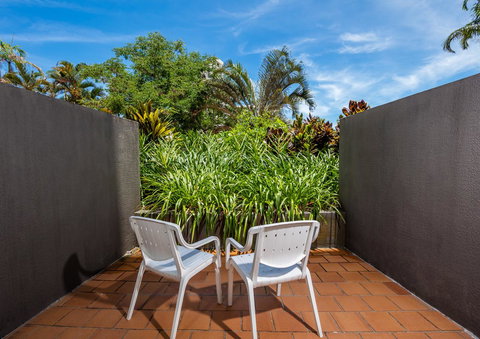 DoubleTree By Hilton Cairns - VIC Tourism 32