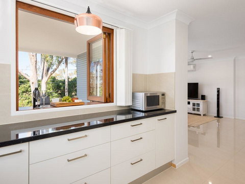 Briz Stays - Whites Road - VIC Tourism 9