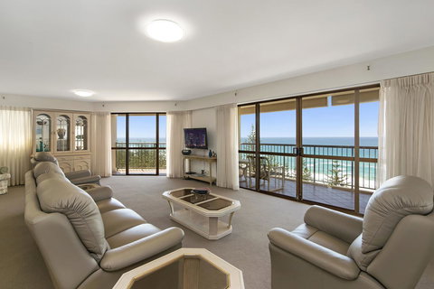 Burleigh Esplanade Apartments - VIC Tourism 37