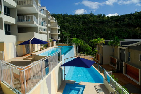 Azure Sea Whitsunday Resort - VIC Tourism 0